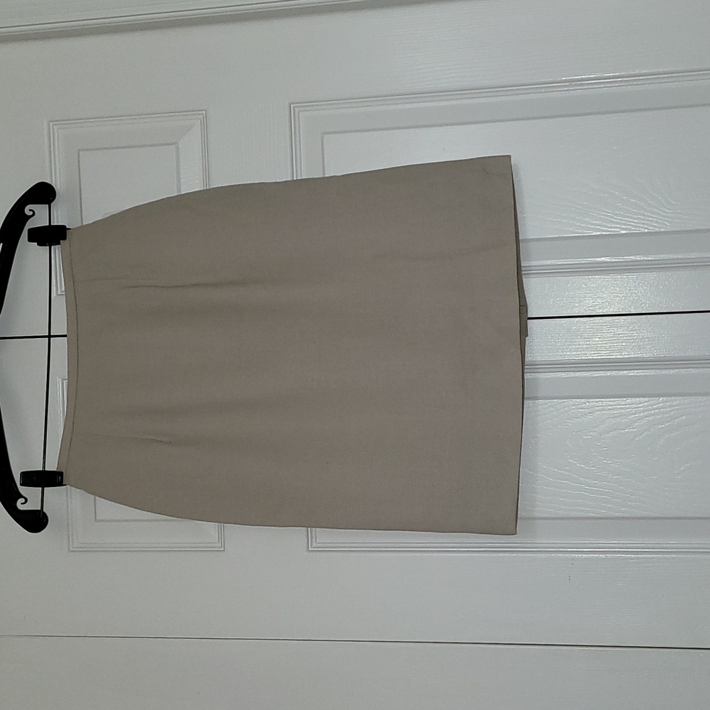 Rena Rowan skirt 4p